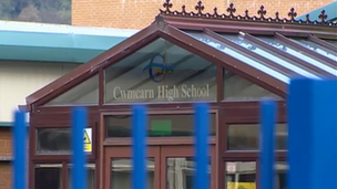 Ysgol Uwchradd Cwmcarn