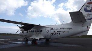 Manx2.com plane