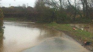 Road between Seagry and Great Somerford