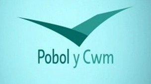 Pool y Cwm graphic