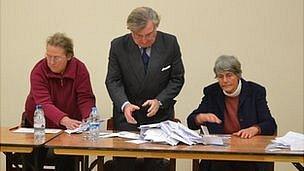 Sark Election 2012: Counting gets underway