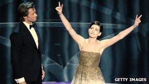 Hugh Jackman and Anne Hathaway at the 2009 Academy Awards