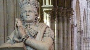 Statue of Louis XVI in St Denis Cathedral
