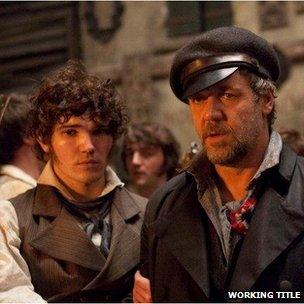 Fra Fee and Russell Crowe