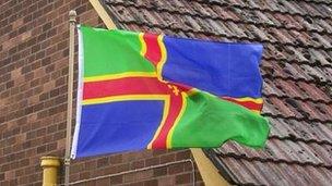 Lincolnshire flag