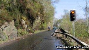 Traffic lights at Pulpit Rock