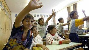 Roma schoolchildren in Hungary - file pic