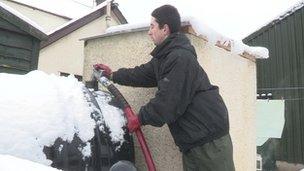 Oil tank being filled