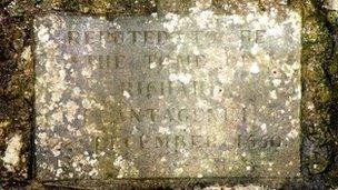 The 19th century gravestone for Richard Plantagenet