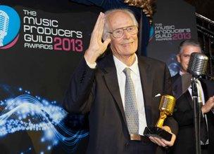 Sir George Martin with his lifetime achievement award