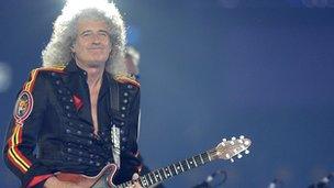 Brian May at the closing ceremony of London 2012