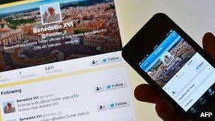 @Pontifex account on twitter