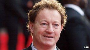 Simon Beaufoy