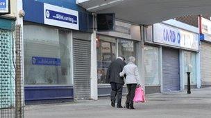 Empty shops