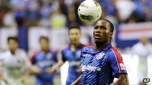 Didier Drogba plays for Shanghai Shenhua in August 2012