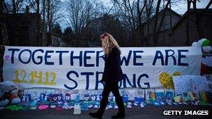 Sandy Hook school shooting tribute