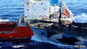 Sun Laurel tanker (L) and Sea Shepherd's Bob Barker (25 Feb 2013) Image by ICR