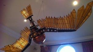 Mechanical bird