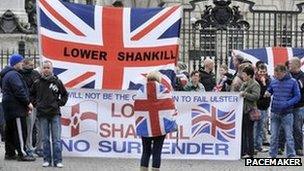 Flag protest at city hall