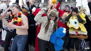 Flash mob perform the Harlem Shake in Berlin (file photo)