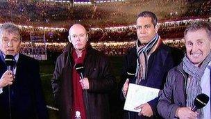 John Inverdale, Clive Woodward, Jeremy Guscott a Jonathan Davies