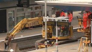 Work at Reading Station