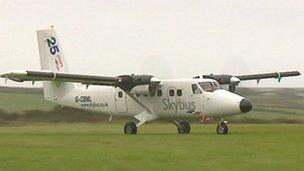 Skybus plane