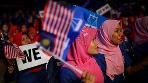 Supporters of the ruling National Front coalition