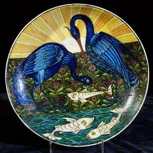 'Heron and Fish' dish by William De Morgan