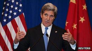 US Secretary of State John Kerry attends a news conference in Beijing (13 April 2013)