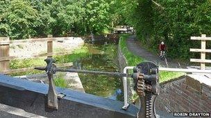 The view down the canal from Lock 19