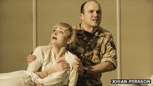 Olivia Vinall – Desdemona, Rory Kinnear – Iago