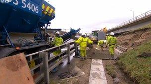 Work on the M62 managed motorway scheme