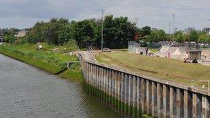 River Orwell and skate park