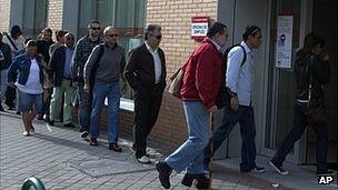 Madrid jobs queue