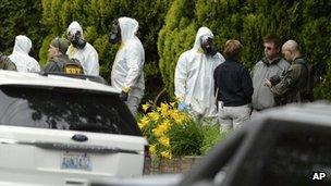 Authorities investigate a ricin-letter threat in Spokane, Washington 18 May 2013