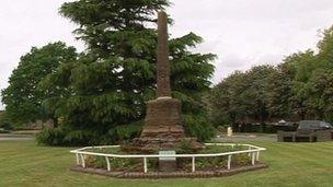 Monument in Meriden, near Coventry