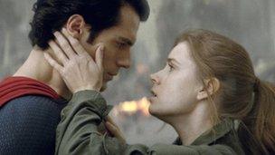 Henry Cavill and Amy Adams