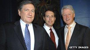 Ambassador Richard Holbrooke, John Tedstrom and former US President Bill Clinton in New York in June 2007