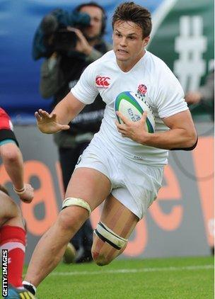 Jack Clifford on the attack for England