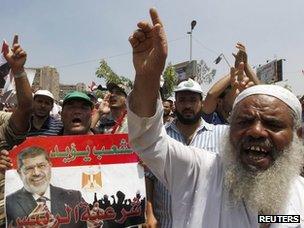 Supporters of Mohammed Morsi in Cairo (4 July 2013)