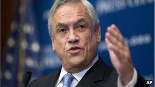 Sebastian Pinera at the National Press Club in Washington, 4 June