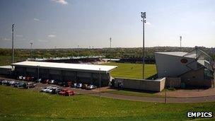 Sixfields