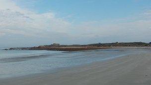 Vazon beach