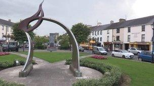 Castlederg town centre sculptures