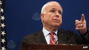 Senator John McCain speaks in Cairo. 6 Aug 2013