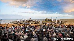 Peter Grimes, Aldeburgh beach