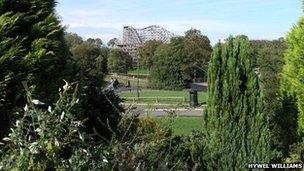 Oakwood theme park