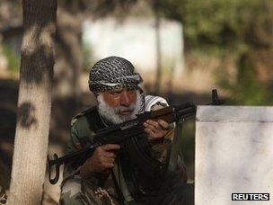 Syrian rebel in Aleppo (24 August 2013)