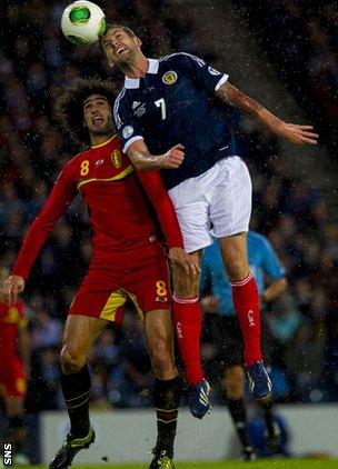 Marouane Fellaini and Charlie Mulgrew